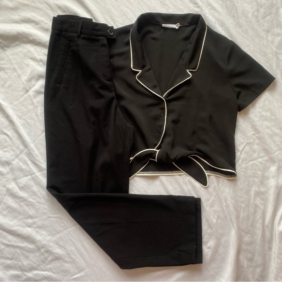 3 for $20 โจ Lush chiffon boxy tie top - Picture 6 of 7